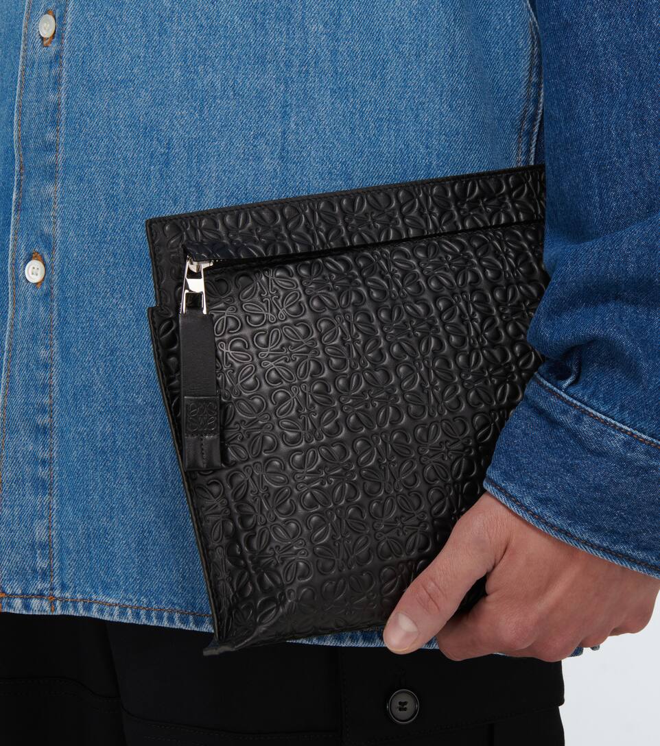 loewe t pouch