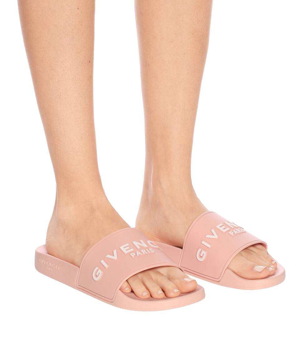 GIVENCHY LOGO SLIDES,P00432098
