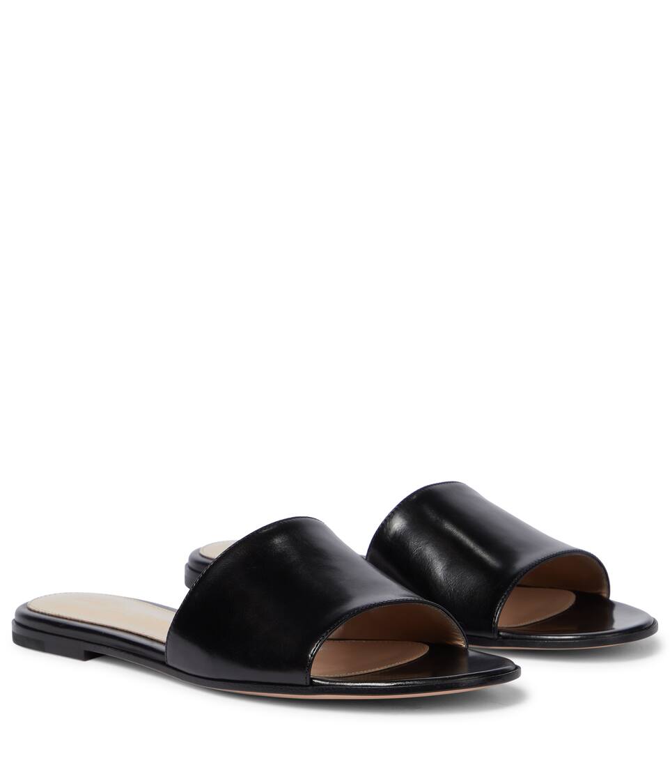 women burberry slides