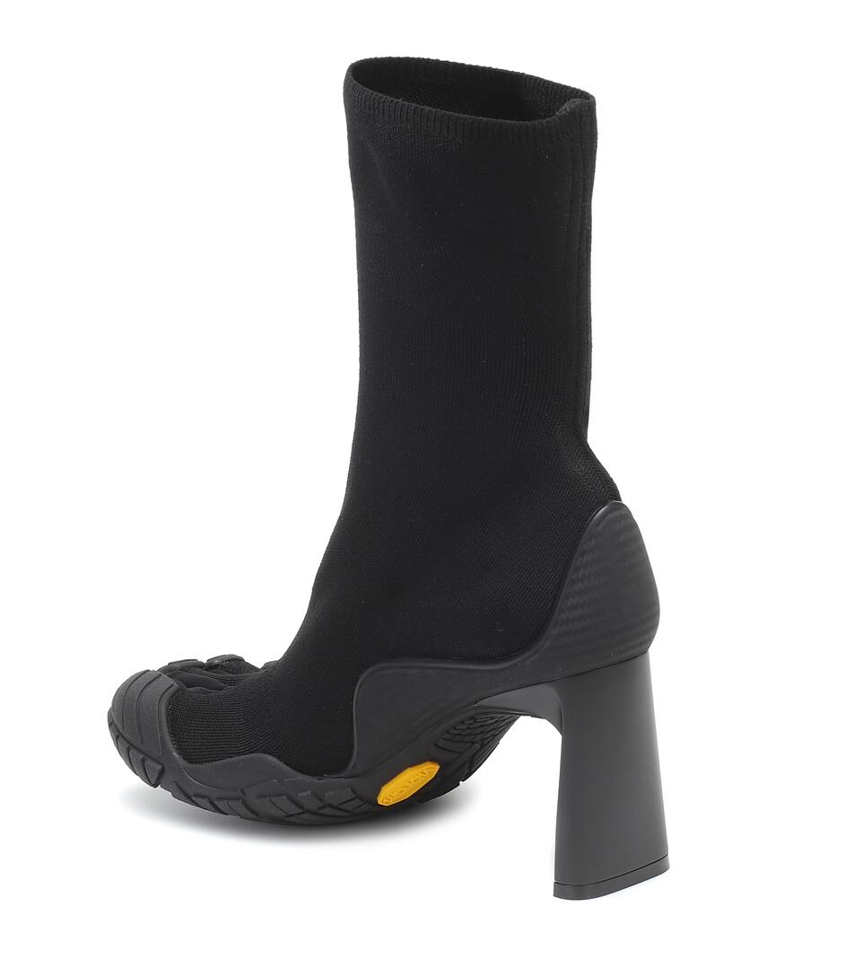 balenciaga vibram toe shoes