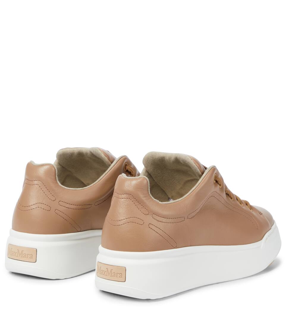 bcbg max mara shoes