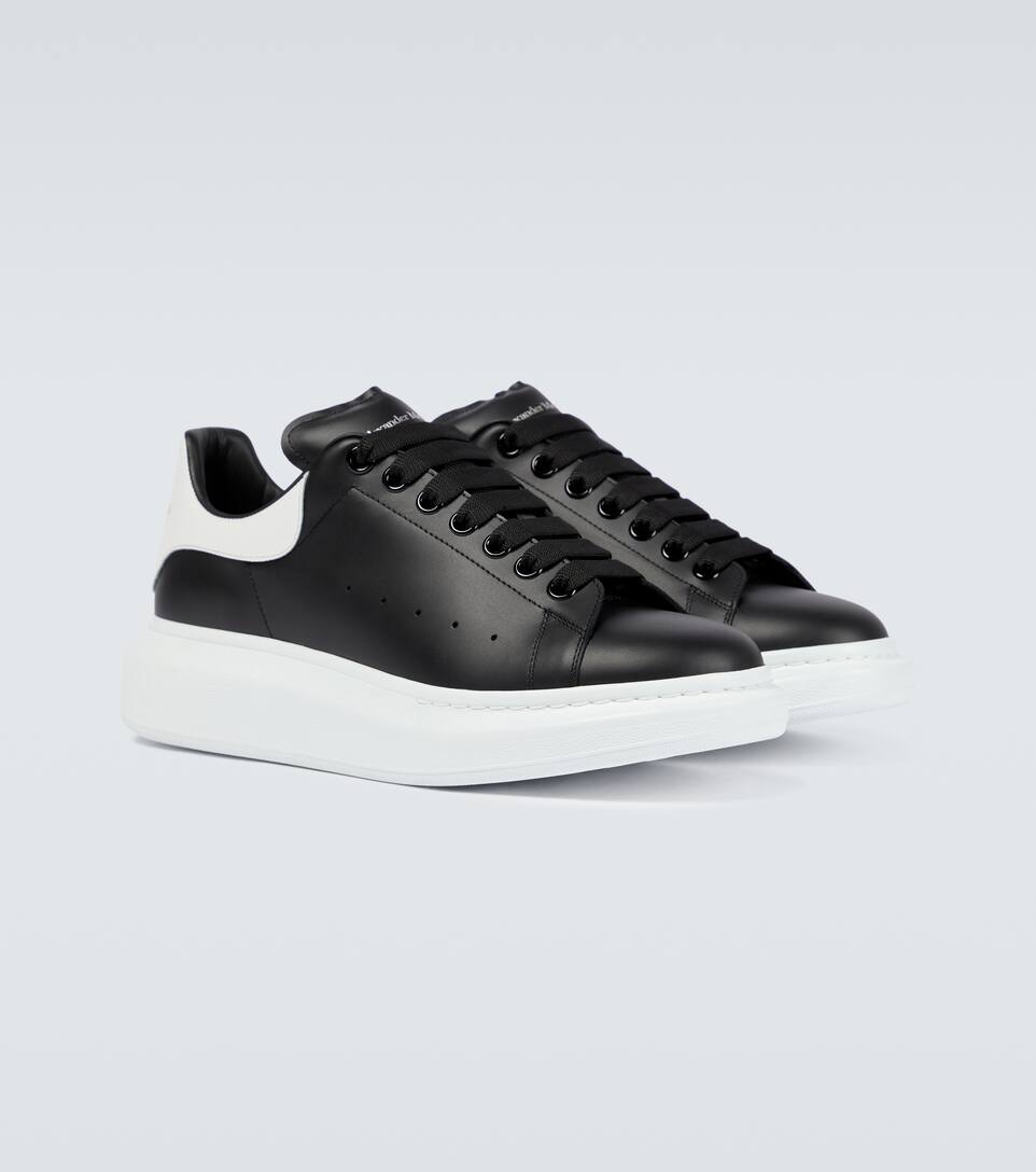 ALEXANDER MCQUEEN photo