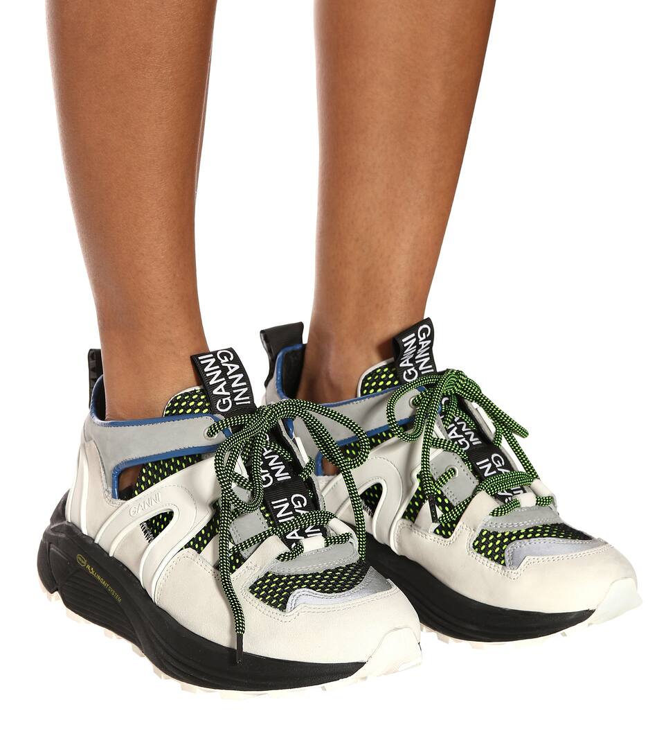 balenciaga sneakers trash