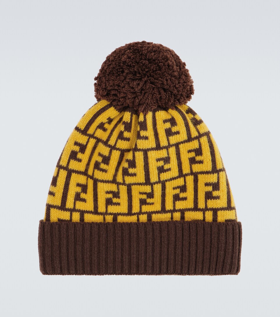 fendi pom pom hat
