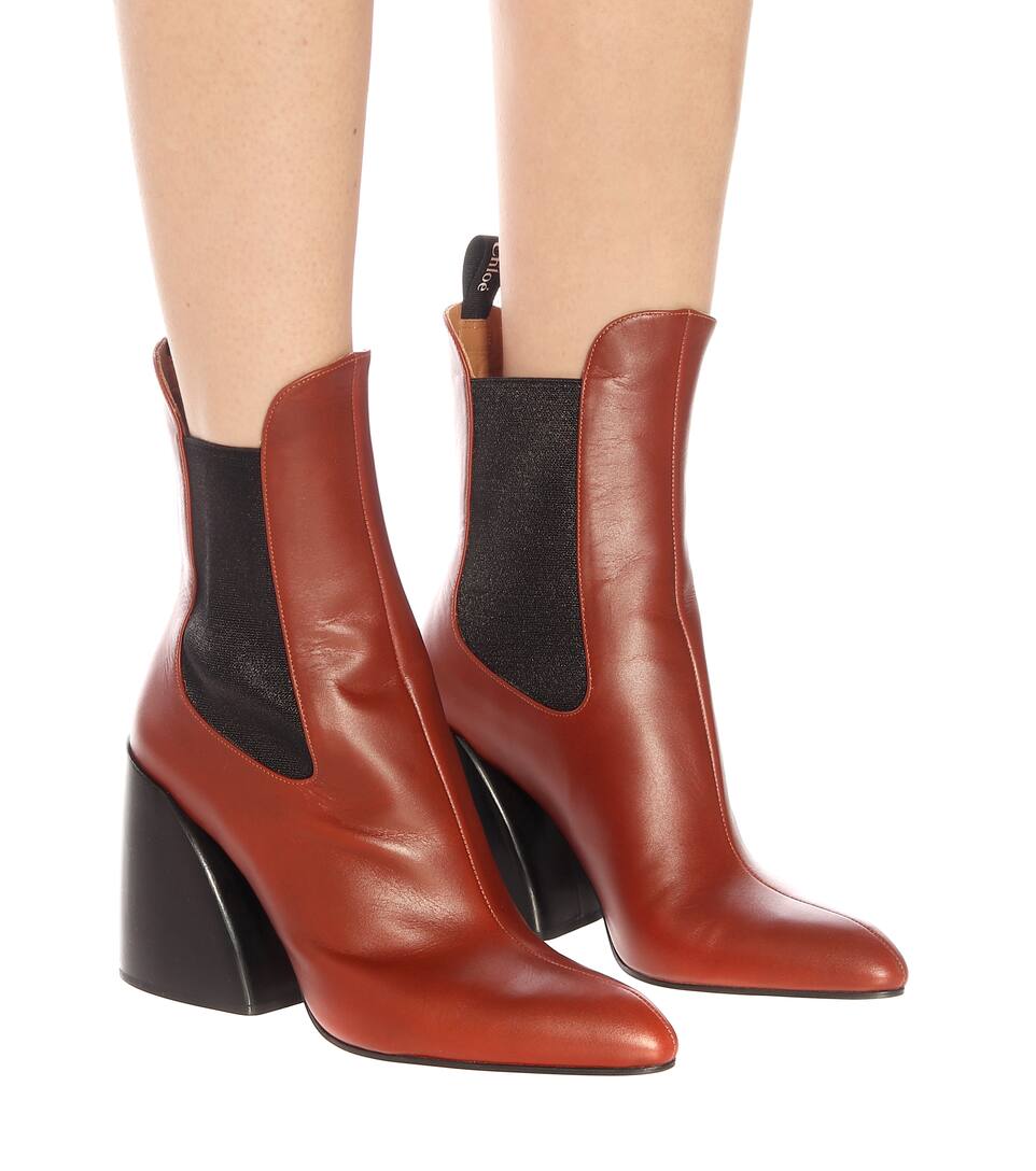 chloe wave boots