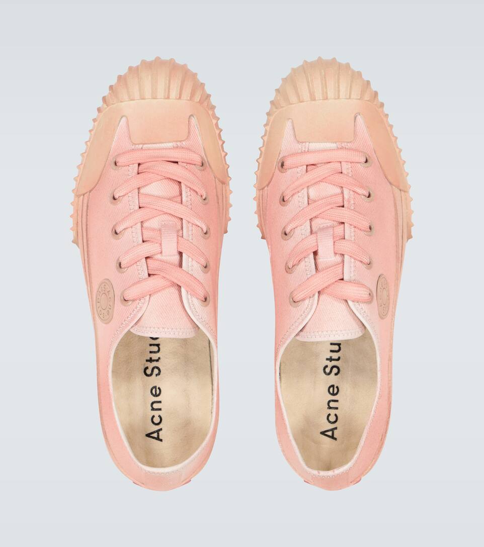 acne sneakers pink