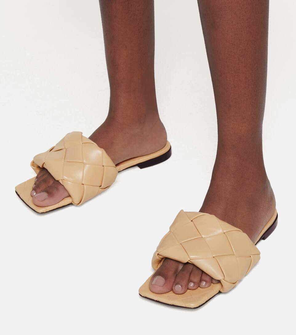 Liybo flat sandal Clearance