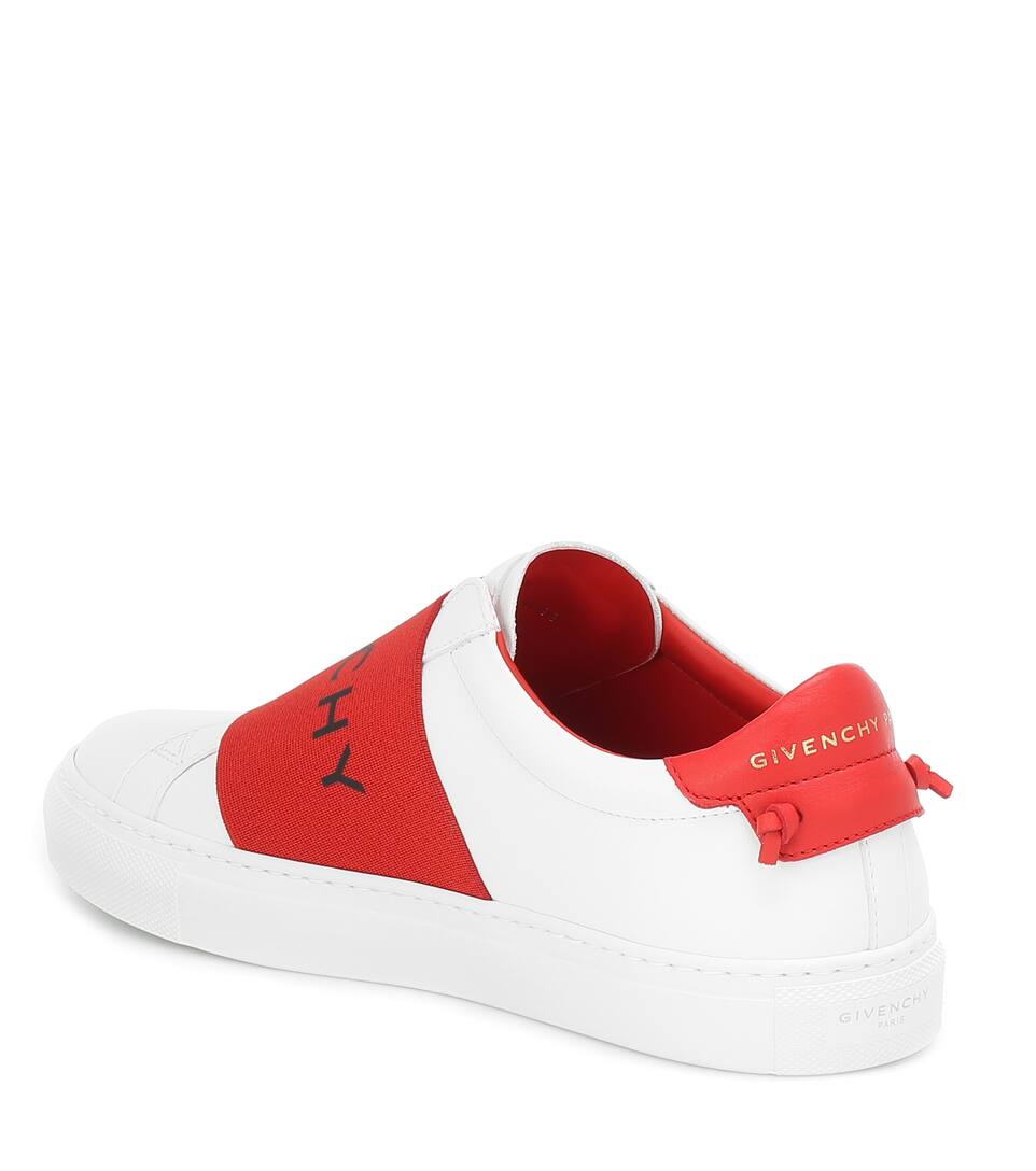 GIVENCHY URBAN STREET LEATHER SNEAKERS,P00432106