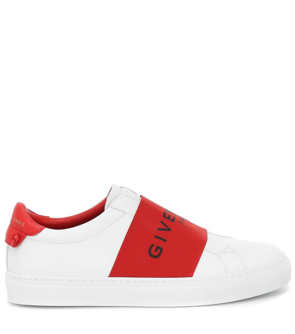 GIVENCHY URBAN STREET LEATHER SNEAKERS,P00432106