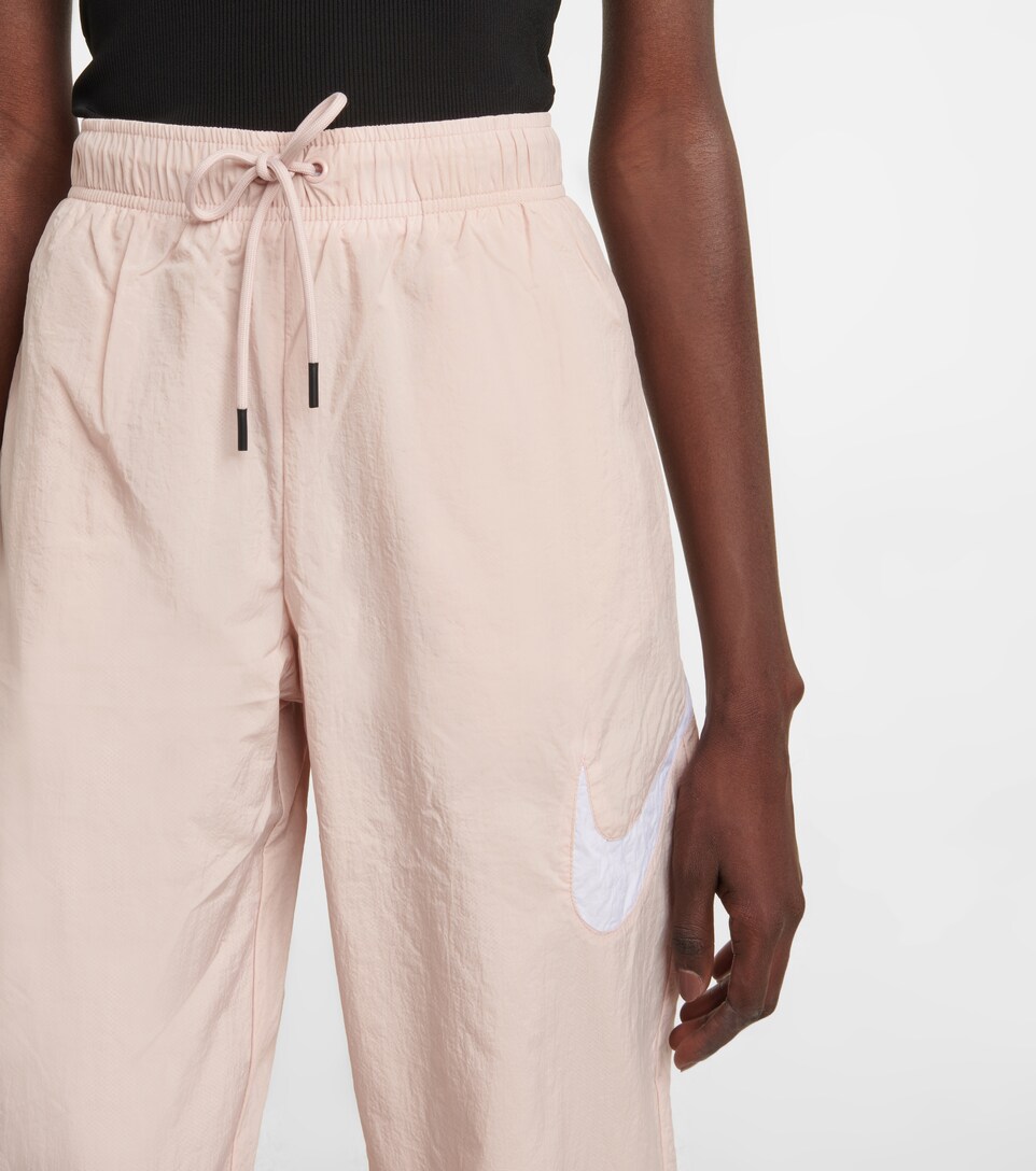 Nike - Essentials cropped sweatpants 