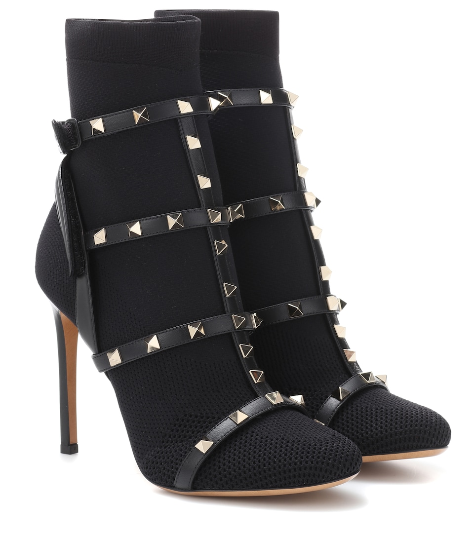 rockstud bootie valentino garavani