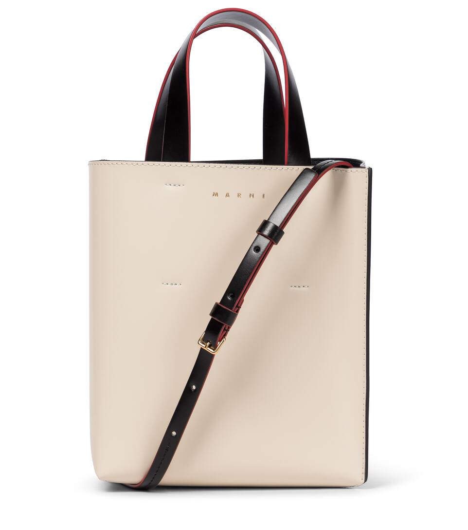 ysl uptown medium