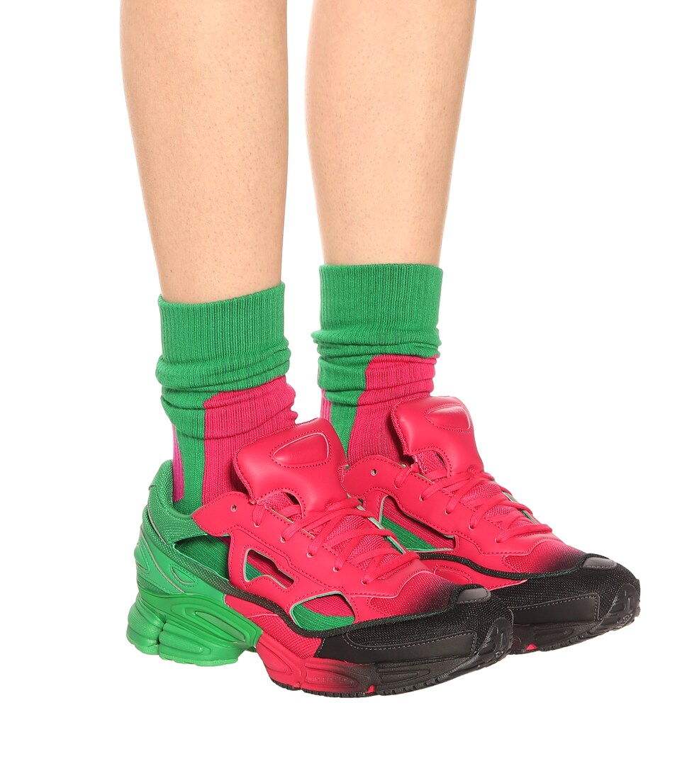 ozweego replicant socks