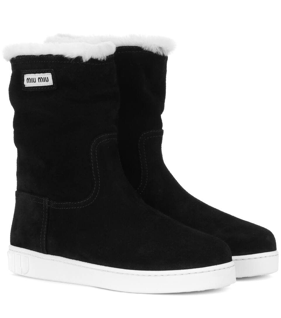 fur lined suede boots