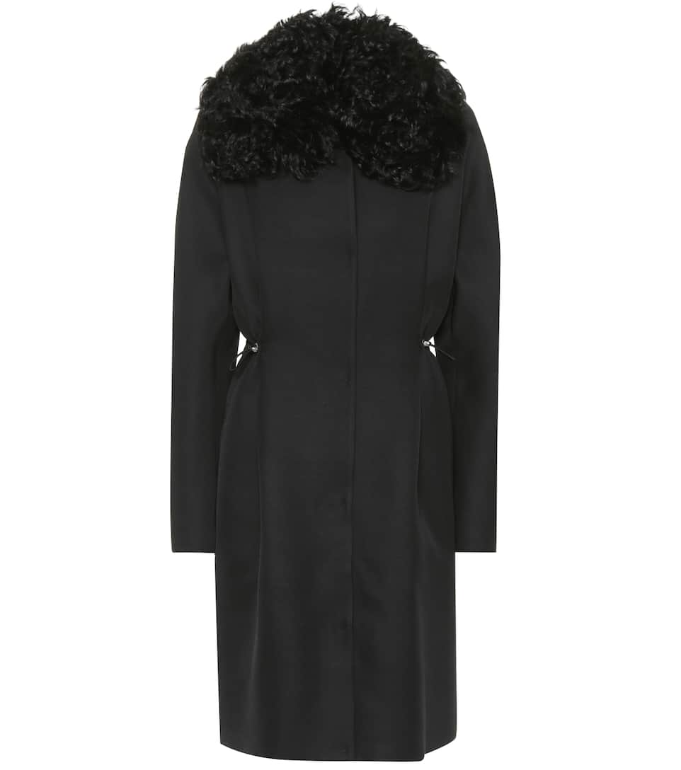 moncler piumino con pelliccia moncler piumino con pelliccia