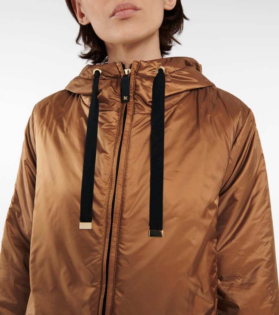 zine marathon windbreaker jacket