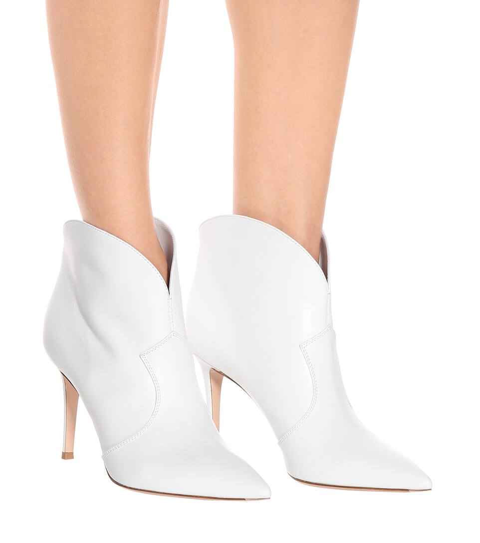gianvito rossi white booties