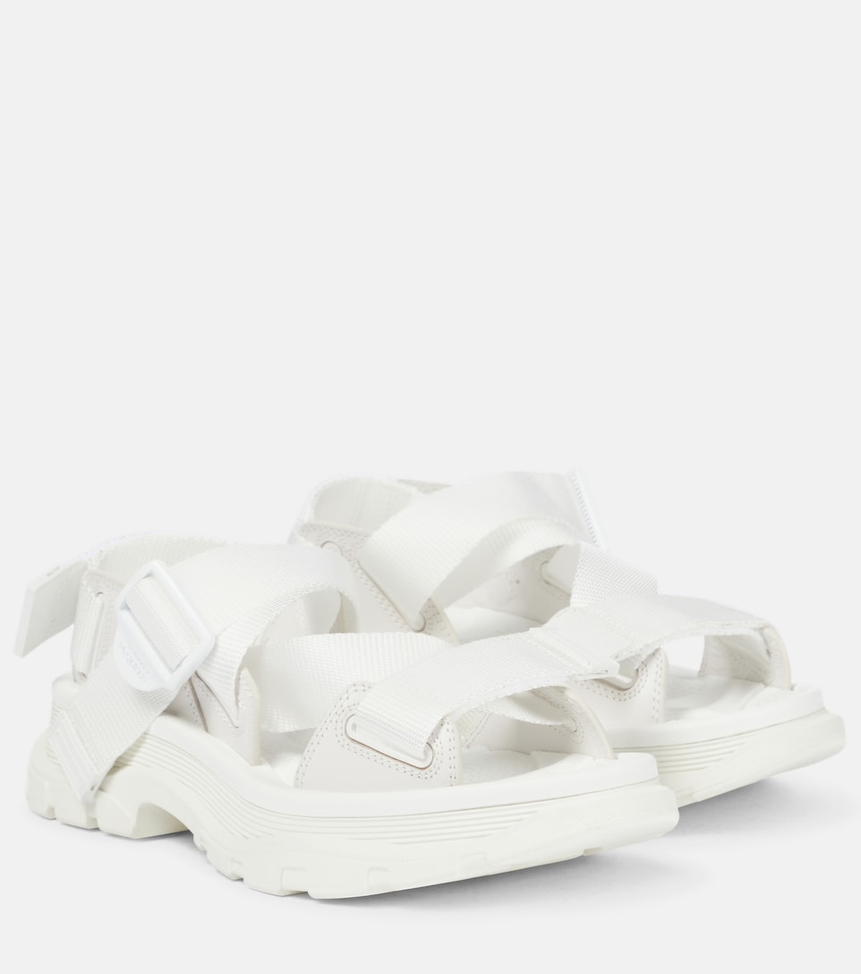 Alexander McQueen - Sandalias Tread | Mytheresa