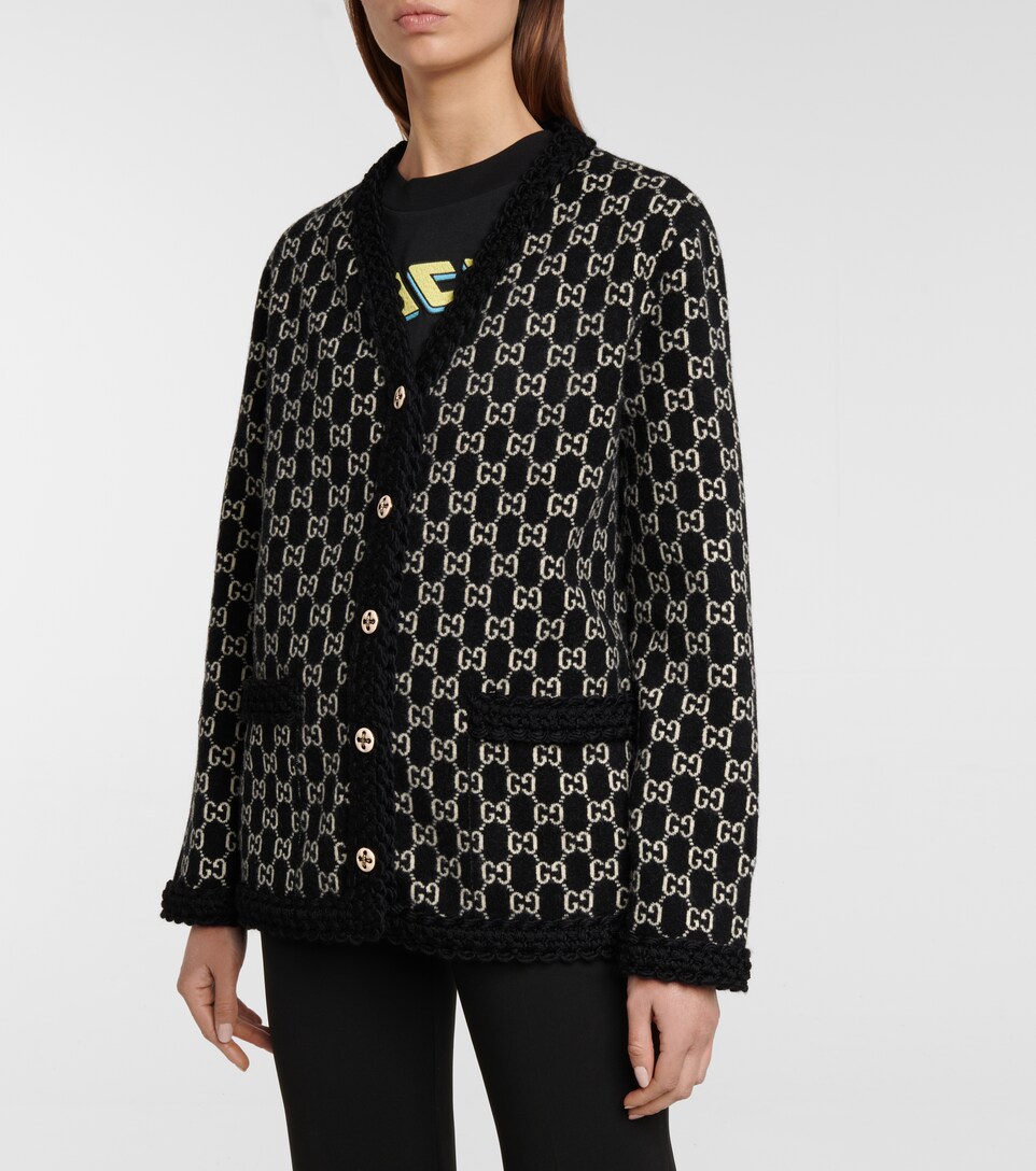 gucci logo cardigan