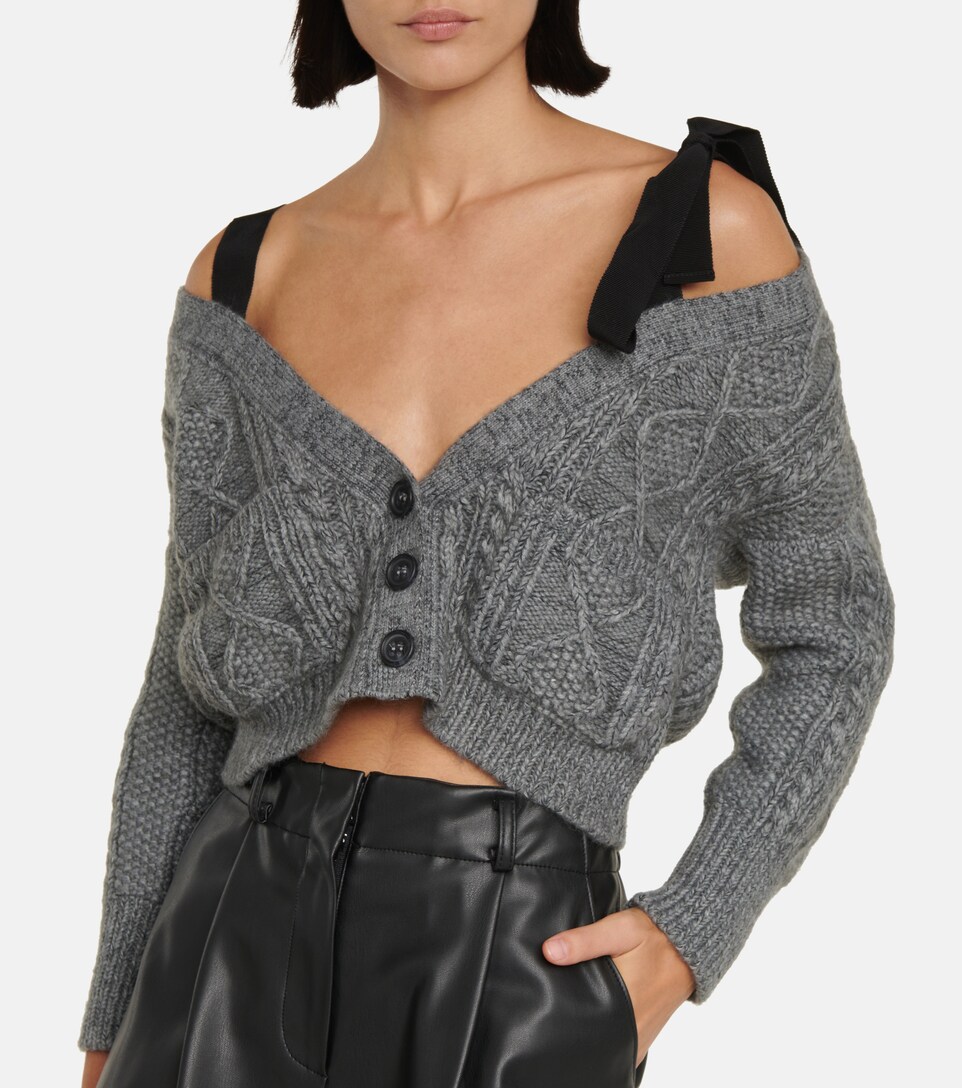 Off-shoulder cable-knit cardigan 