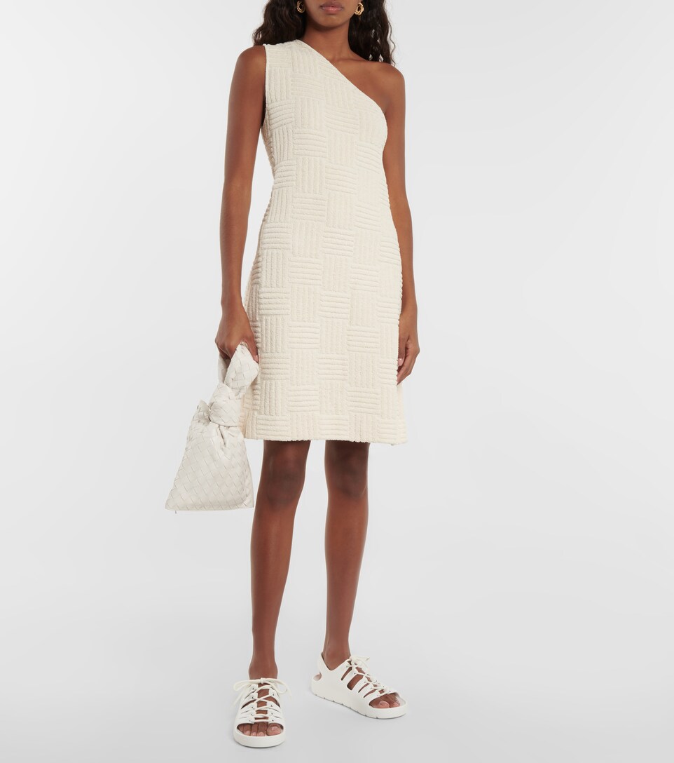 miu miu white handbag