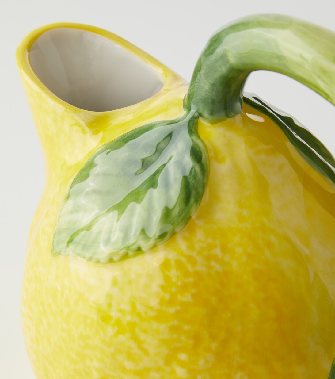 lemon-jug-in-yellow-les-ottomans-mytheresa