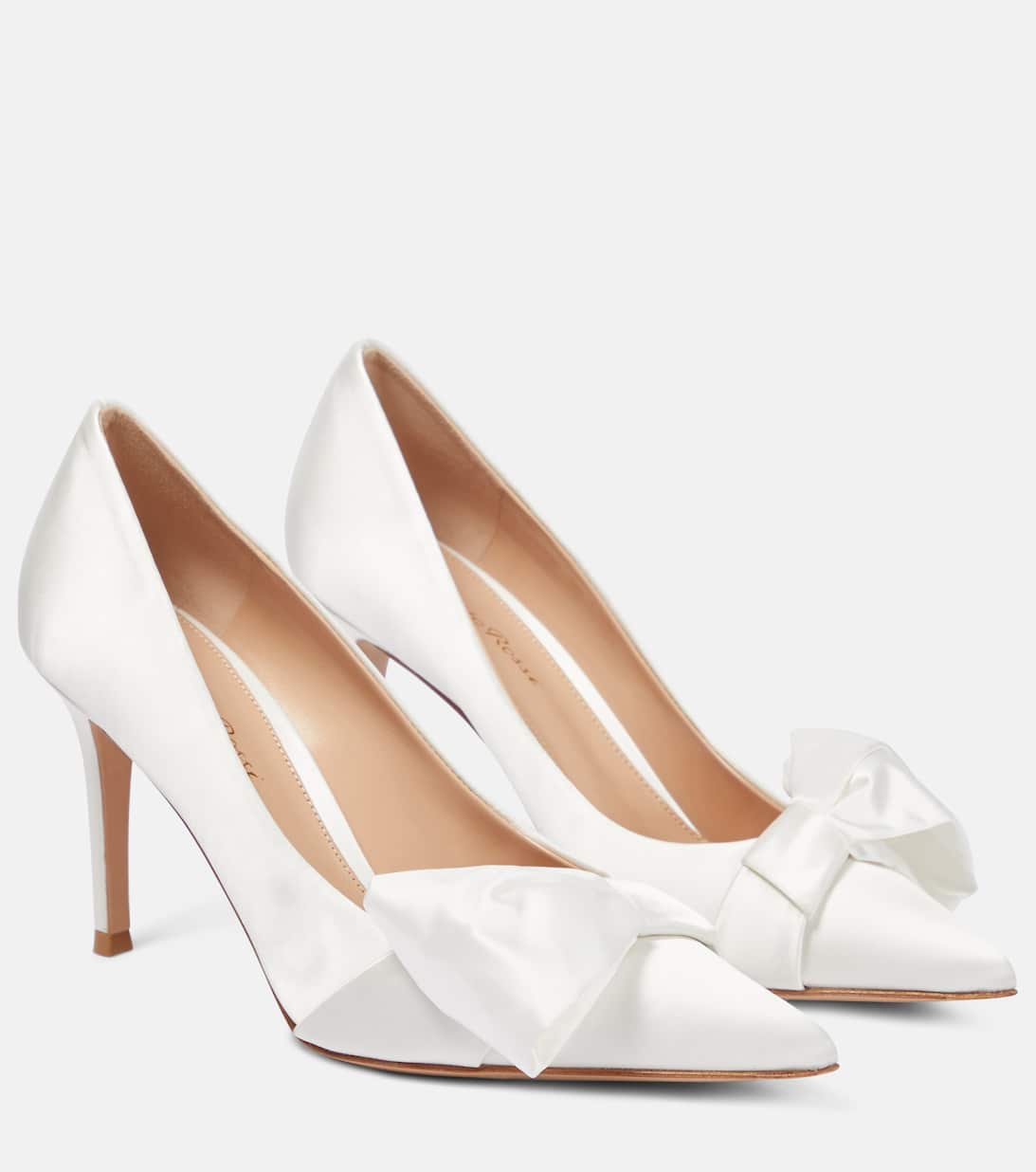 Safira Bow Trimmed Pumps in White Gianvito Rossi Mytheresa