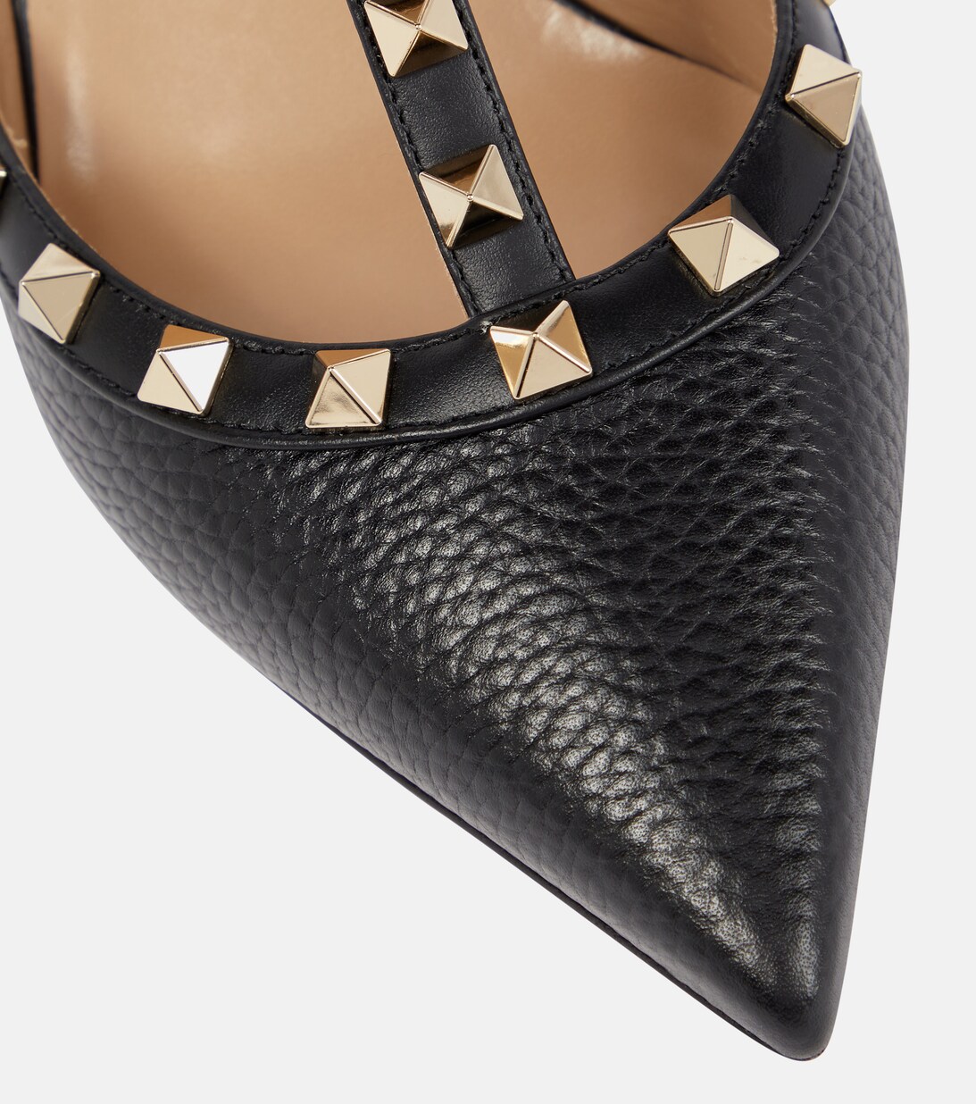 Valentino Garavani Rockstud Pumps
