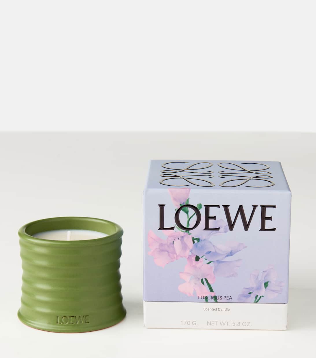 Luscious Pea Small Candle in Green Loewe Home Scents Mytheresa