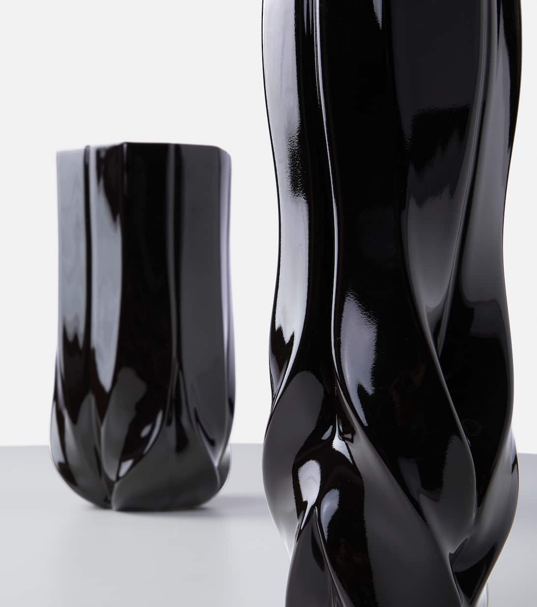 Braid Medium Vase in Black Zaha Hadid Design Mytheresa