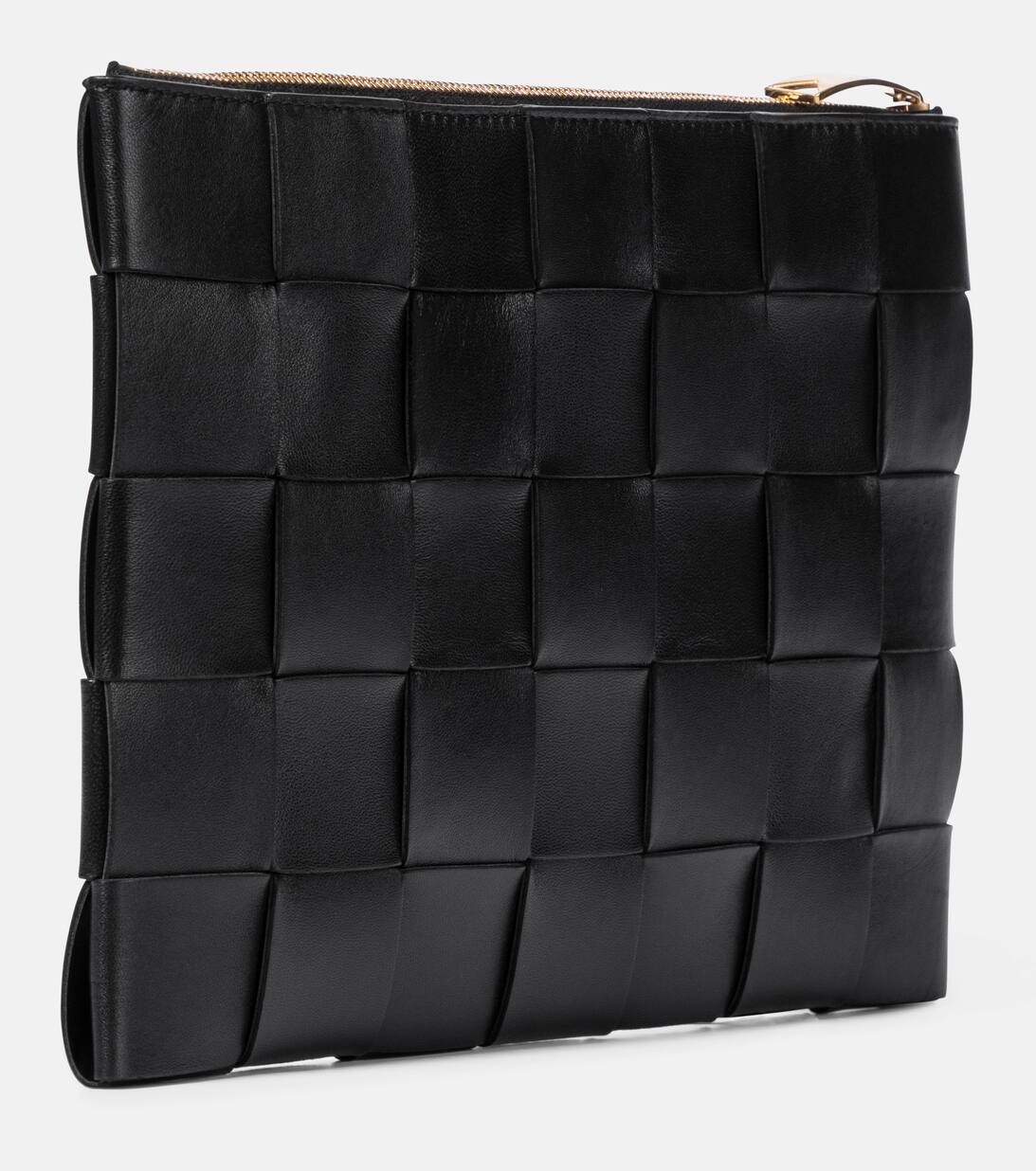 Pouch Medium Intreccio Leather Pouch in Black Bottega Mytheresa