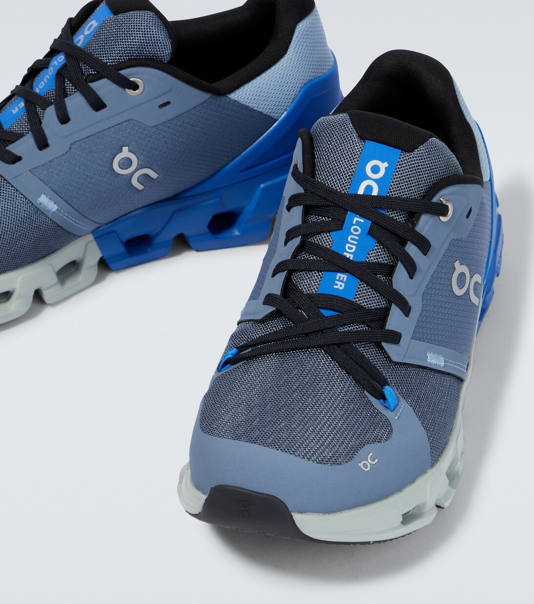cloudflyer blue