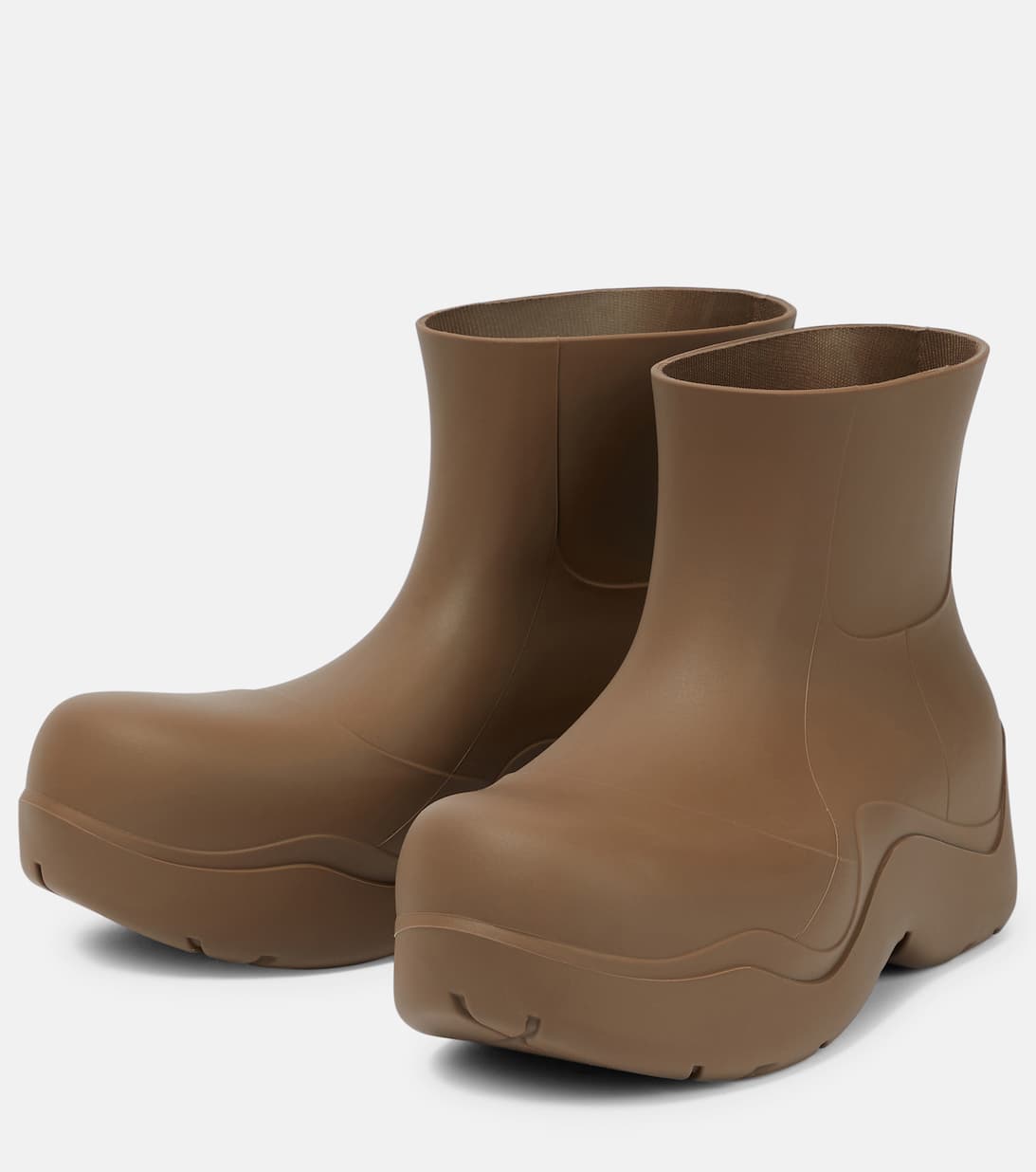 Puddle Rubber Ankle Boots in Brown - Bottega Veneta | Mytheresa