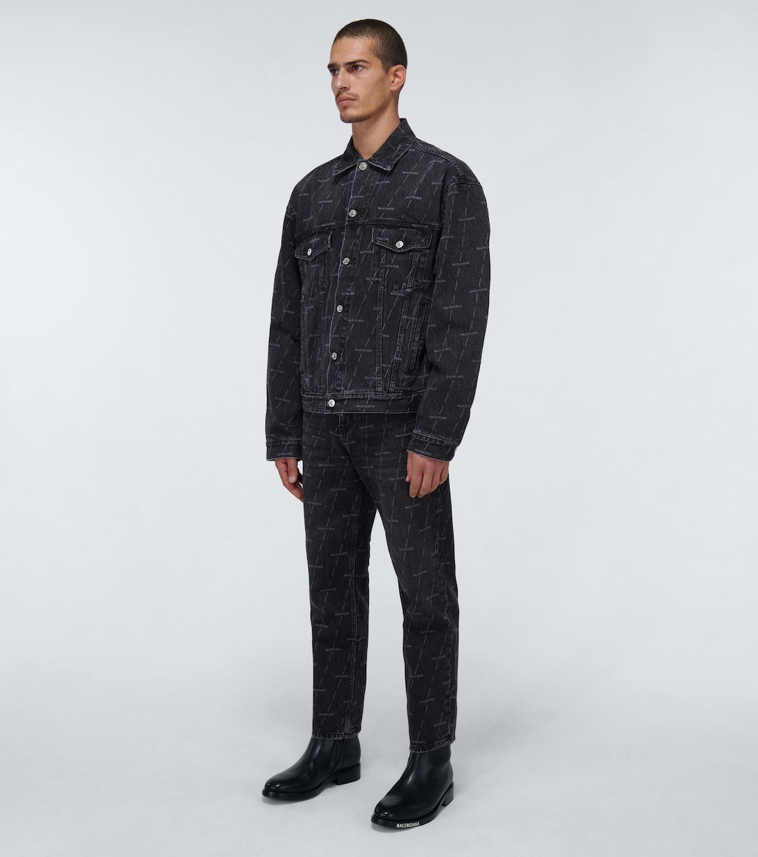 balenciaga logo jeans