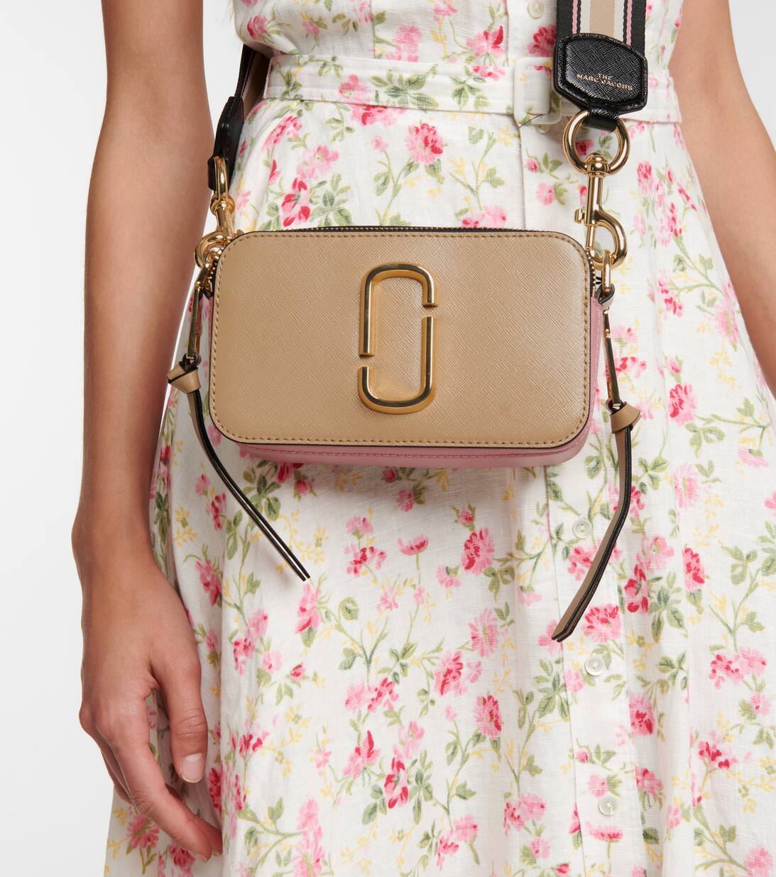 The Snapshot Leather Camera Bag in Beige Marc Jacobs Mytheresa