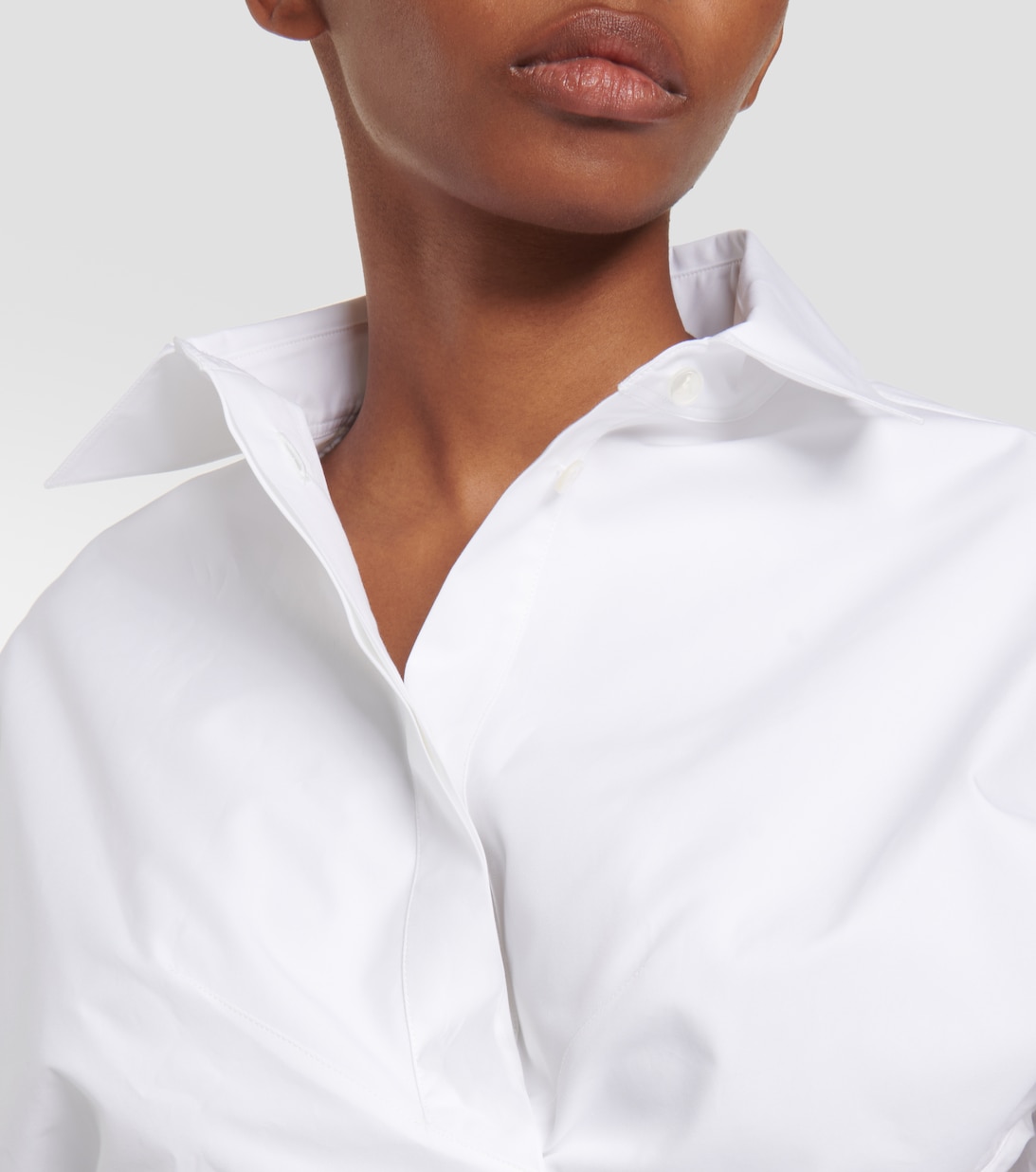 White poplin shirt with cropped drawstring hem