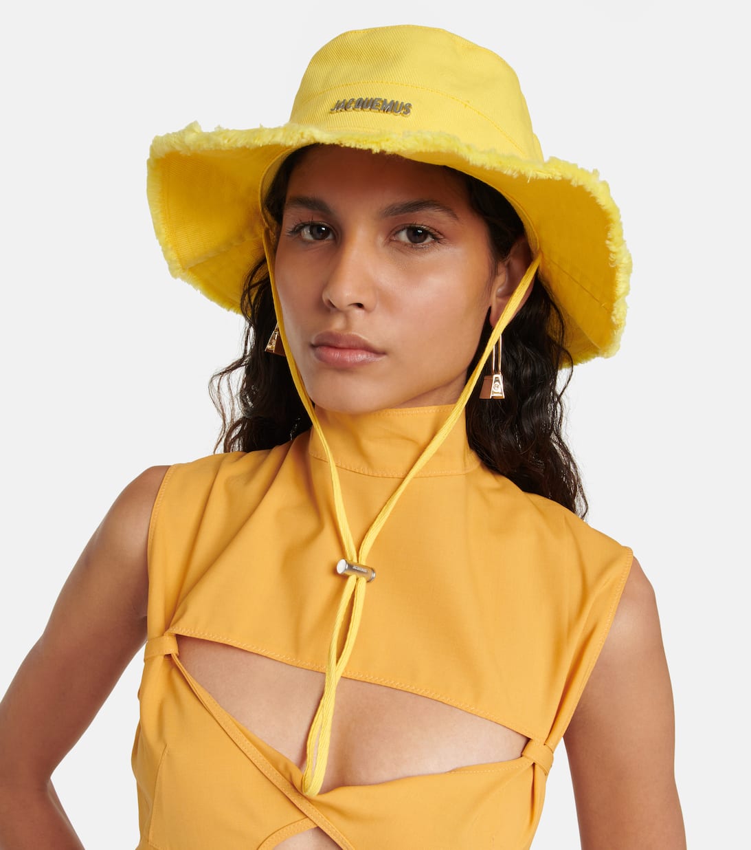 Le Bob Artichaut Bucket Hat in Yellow Jacquemus Mytheresa
