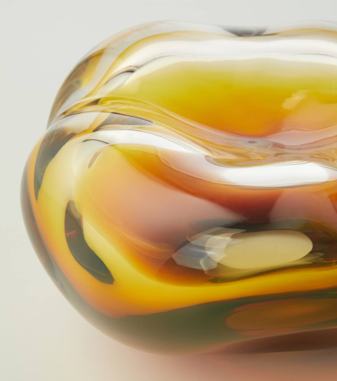 Ocean Wavy Glass Centerpiece in Yellow Alexa Lixfeld Mytheresa