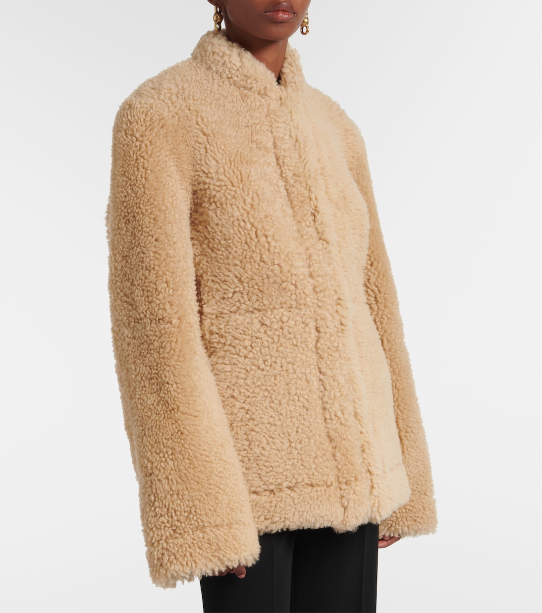 Shearling jacket in beige Toteme Mytheresa