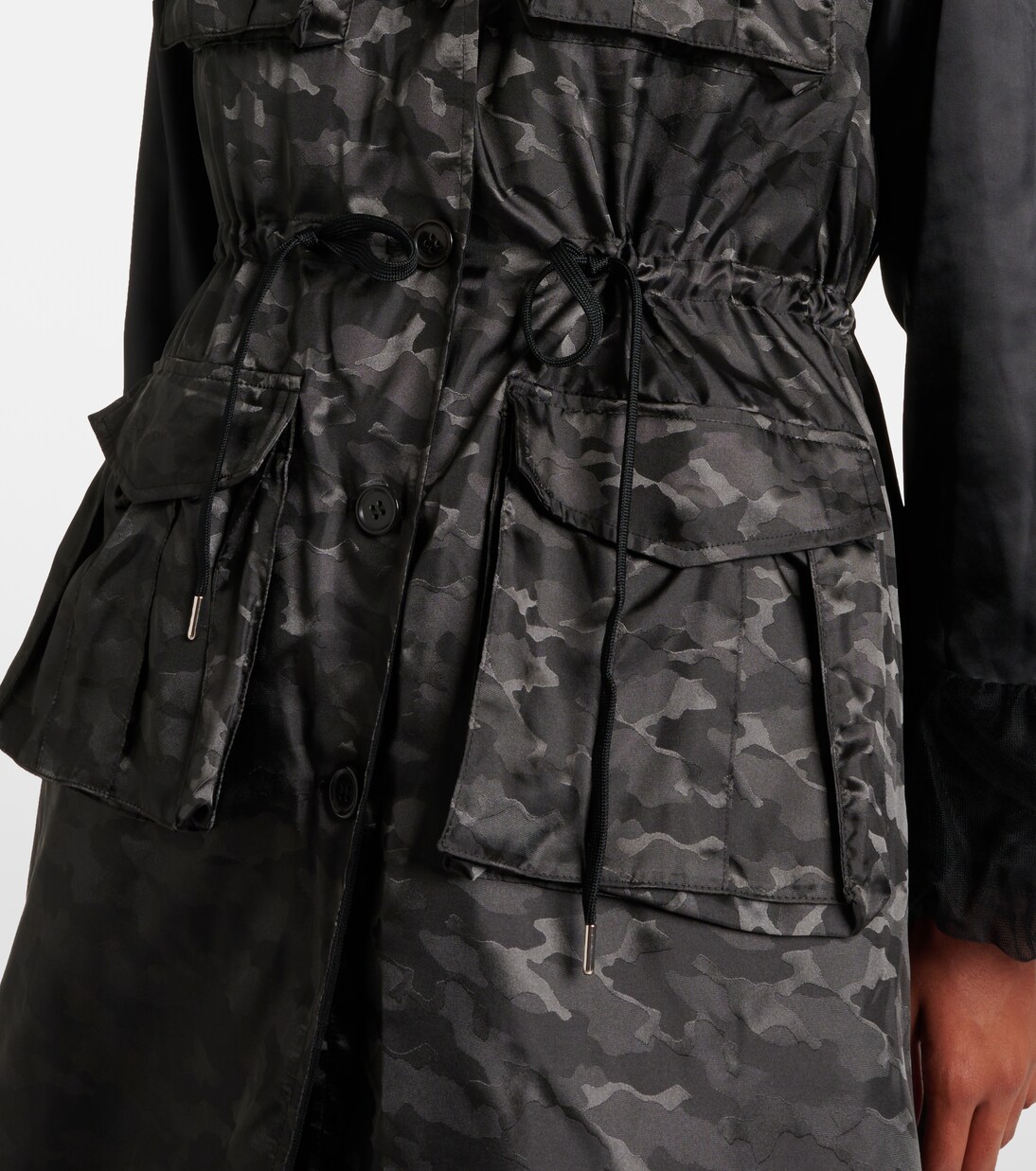 Reversible trench coat in black - Noir Kei Ninomiya | Mytheresa 