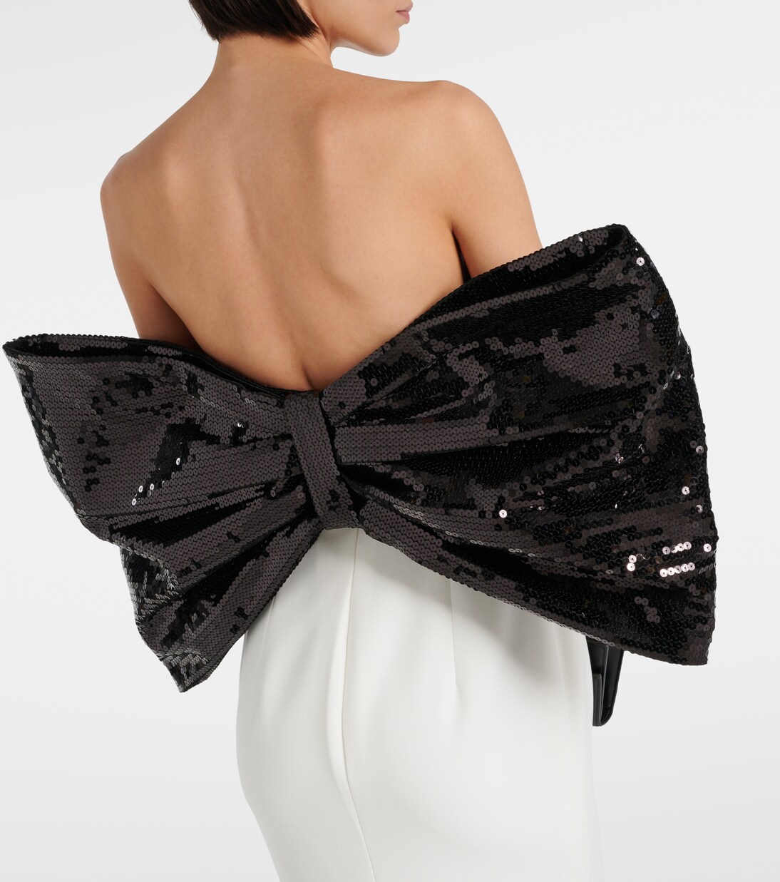 Sequined bow-detail off-shoulder gown in white - Monot | Mytheresa 