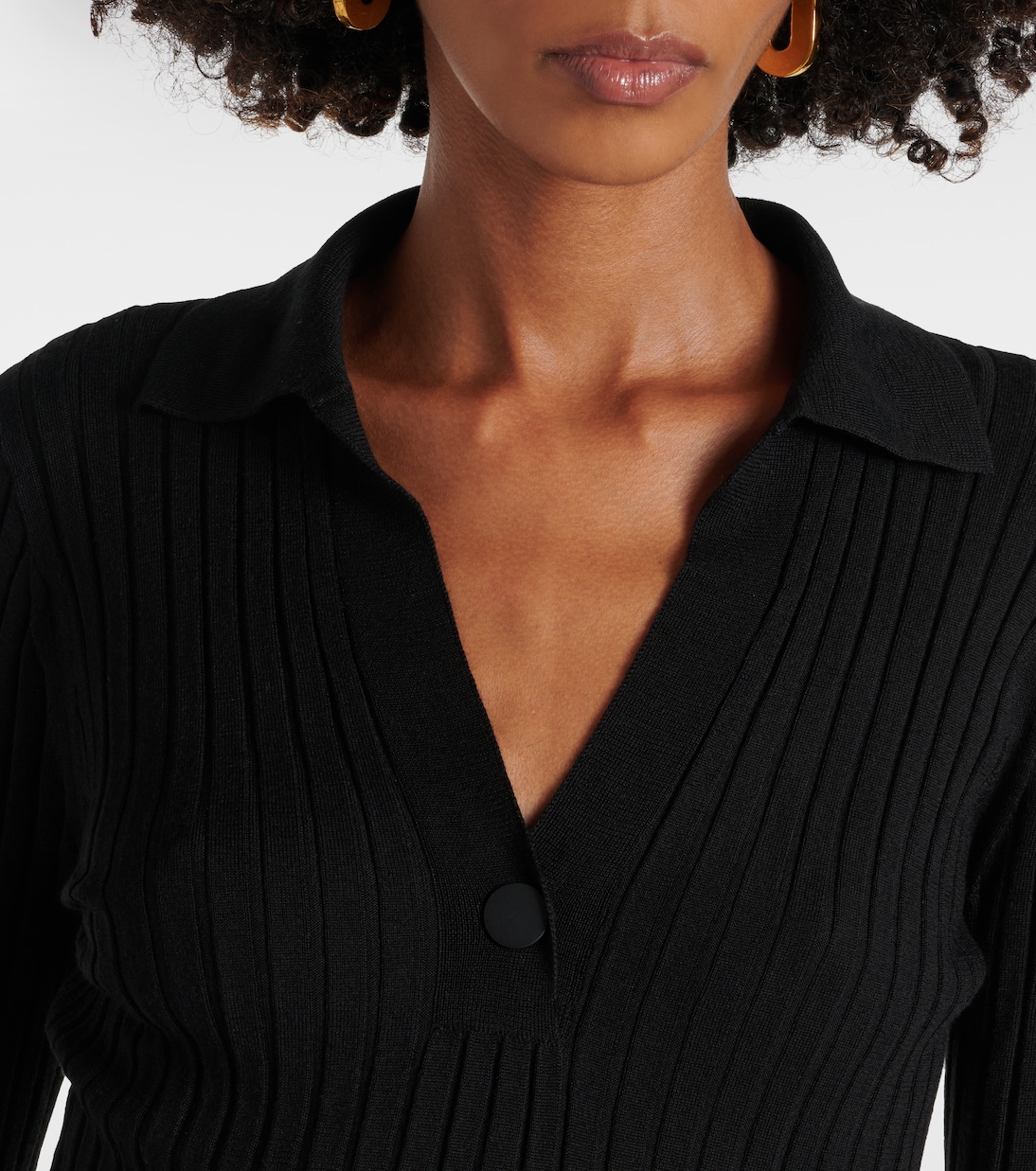 Wool and silkblend top in black Vince Mytheresa