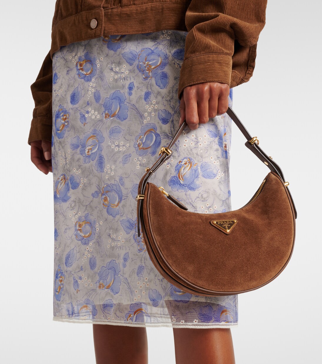 Arqué Small suede shoulder bag in brown - Prada | Mytheresa