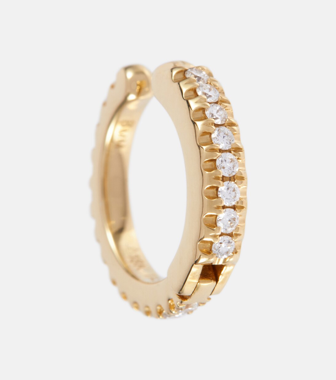 Diamond Eternity 18kt gold single ear cuff with diamonds in gold