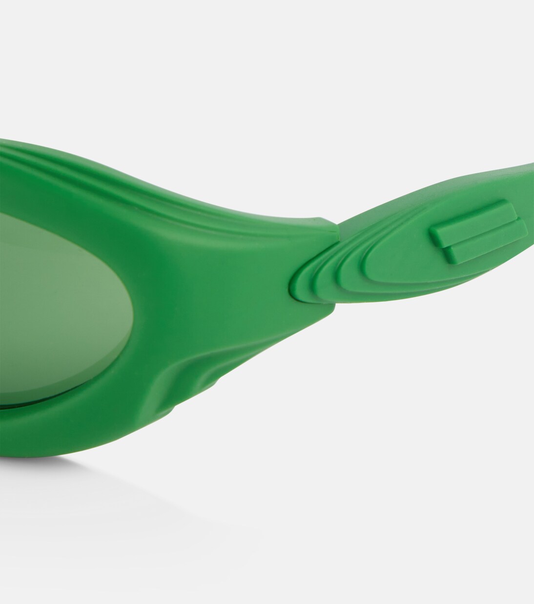 Ovale Sonnenbrille in Grün - Bottega Veneta | Mytheresa