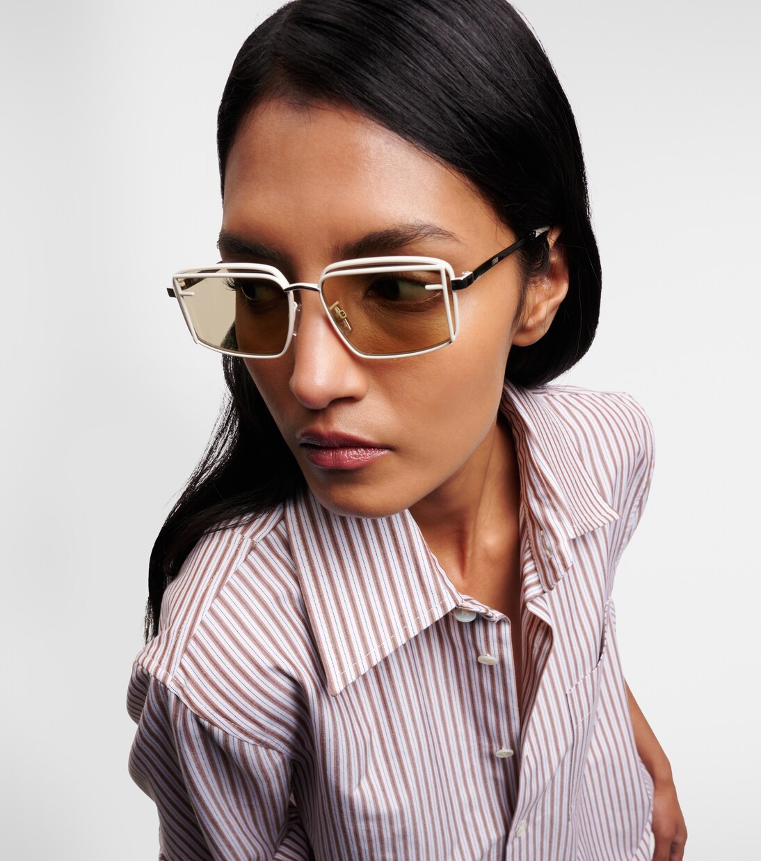 Sonnenbrille Fendi First Sight in Weiß - Fendi | Mytheresa