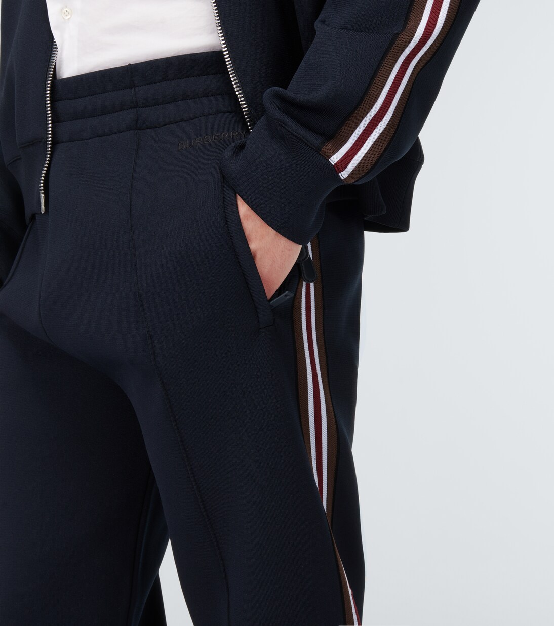 BURBERRY 25S SWEATPANTS 178