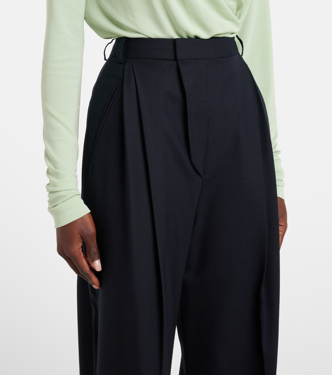 V HIGH LEG PANT LONDON CALLING