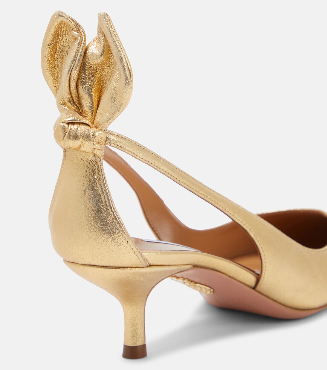 Pumps Bow Tie 50 aus Metallic-Leder in Gold - Aquazzura | Mytheresa