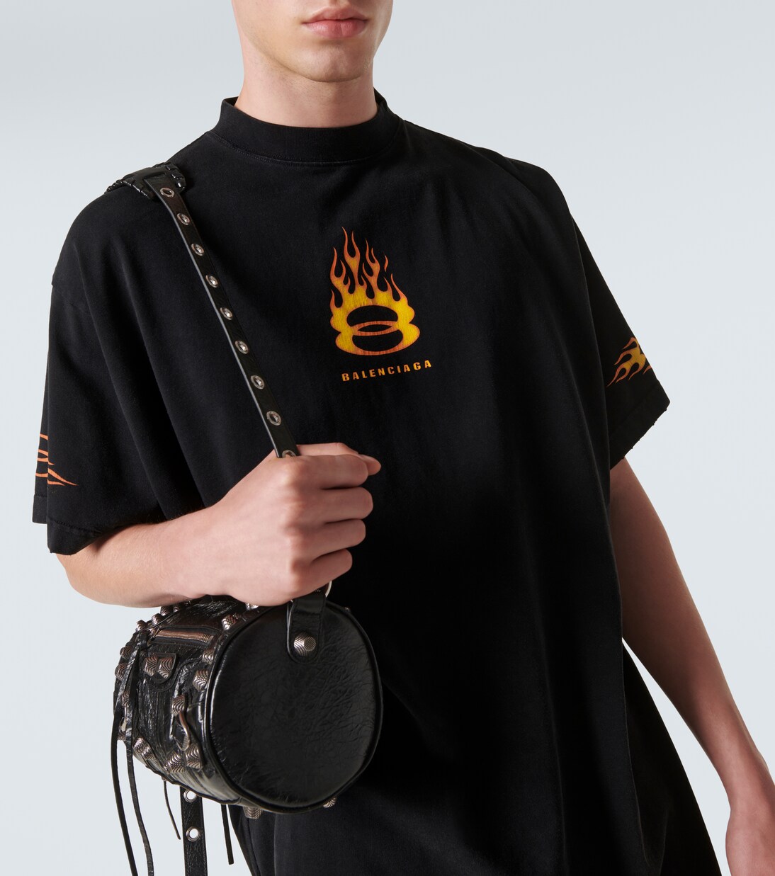 T-Shirt aus Baumwoll-Jersey in Schwarz - Balenciaga | Mytheresa ジェラートピケ ポケモン プリン ベビモコジャガードショールカーディガン